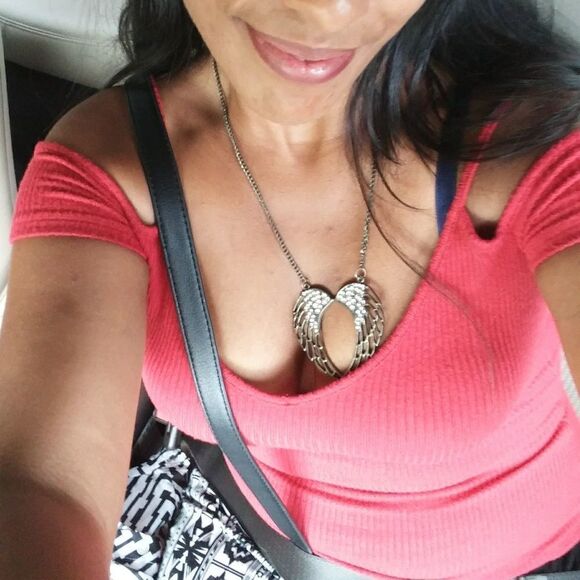 Sexy stretchy top - Picture 1 of 1